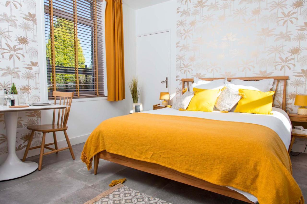 Gîtes de La Vesée La Chapelle d'Armentieres Extérieur photo